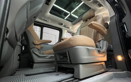Hyundai Staria, 2024 год, 7 500 000 рублей, 19 фотография