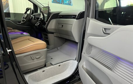 Hyundai Staria, 2024 год, 7 500 000 рублей, 33 фотография