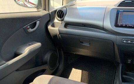 Honda Fit III, 2013 год, 795 000 рублей, 24 фотография
