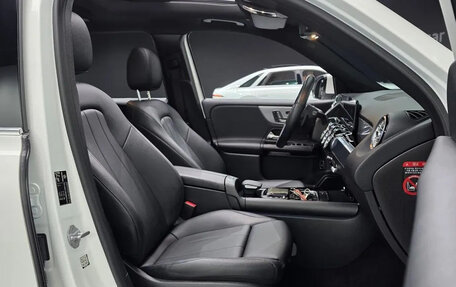 Mercedes-Benz GLB, 2021 год, 3 561 000 рублей, 7 фотография
