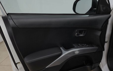 Mitsubishi Outlander III рестайлинг 3, 2017 год, 1 925 000 рублей, 9 фотография