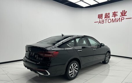 Volkswagen Lavida, 2022 год, 1 025 000 рублей, 4 фотография
