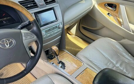 Toyota Camry, 2007 год, 890 000 рублей, 10 фотография