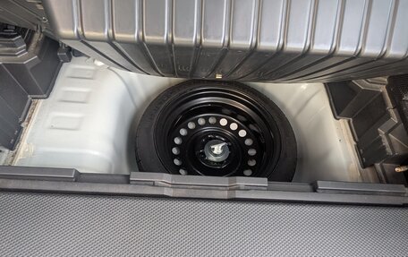 Nissan Wingroad III, 2017 год, 1 250 000 рублей, 16 фотография