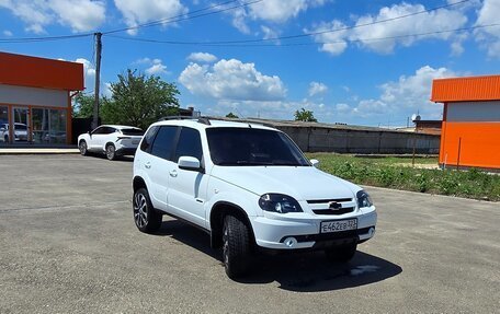 Chevrolet Niva I рестайлинг, 2018 год, 850 000 рублей, 33 фотография