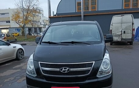 Hyundai H-1 II рестайлинг, 2012 год, 1 560 000 рублей, 9 фотография