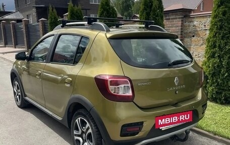 Renault Sandero II рестайлинг, 2016 год, 750 000 рублей, 2 фотография