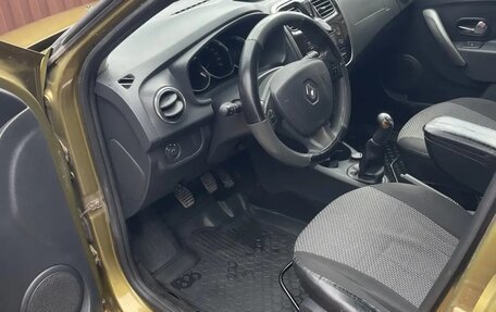 Renault Sandero II рестайлинг, 2016 год, 750 000 рублей, 13 фотография