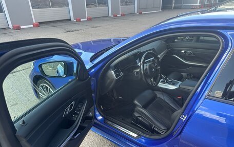BMW 3 серия, 2021 год, 4 000 000 рублей, 3 фотография