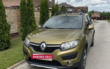 Renault Sandero II рестайлинг, 2016 год, 750 000 рублей, 21 фотография