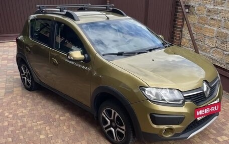 Renault Sandero II рестайлинг, 2016 год, 750 000 рублей, 23 фотография