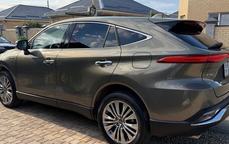 Toyota Harrier, 2022 год, 4 800 000 рублей, 8 фотография