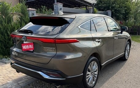 Toyota Harrier, 2022 год, 4 800 000 рублей, 6 фотография