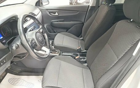 KIA Rio IV, 2020 год, 1 499 000 рублей, 13 фотография