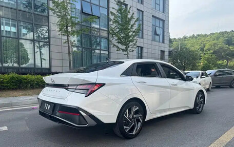 Hyundai Elantra, 2025 год, 1 647 000 рублей, 5 фотография