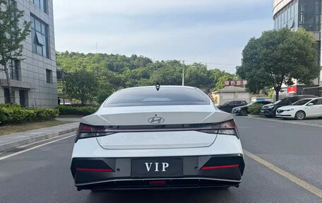 Hyundai Elantra, 2025 год, 1 647 000 рублей, 6 фотография