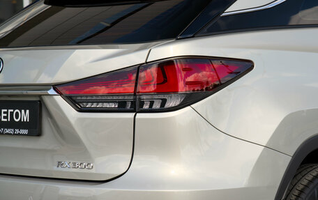 Lexus RX IV рестайлинг, 2019 год, 4 900 000 рублей, 4 фотография