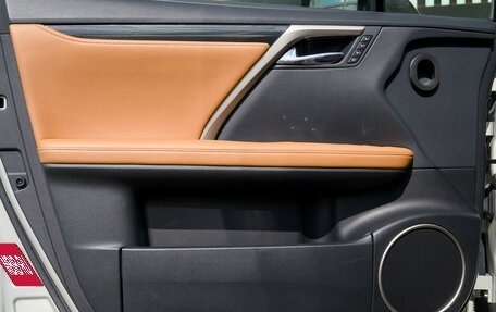 Lexus RX IV рестайлинг, 2019 год, 4 900 000 рублей, 22 фотография