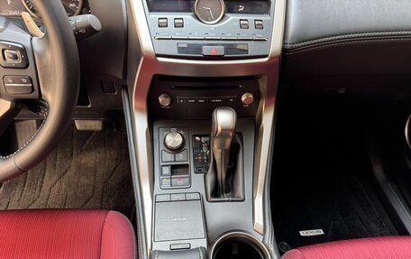 Lexus NX I, 2021 год, 3 010 000 рублей, 10 фотография