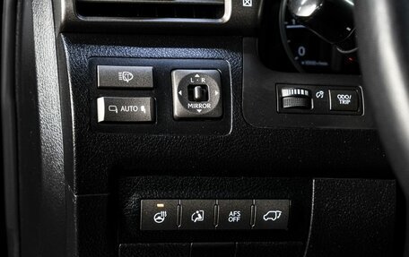 Lexus LX III, 2011 год, 3 999 000 рублей, 24 фотография