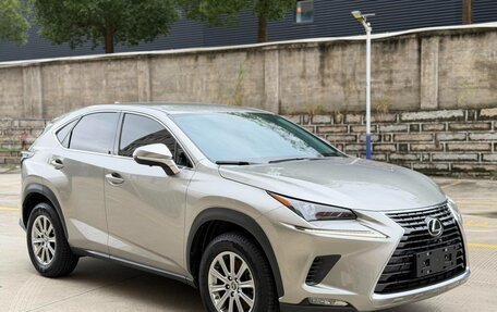 Lexus NX I, 2021 год, 3 000 000 рублей, 3 фотография