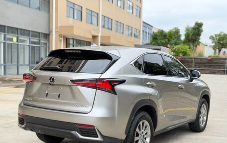 Lexus NX I, 2021 год, 3 000 000 рублей, 4 фотография