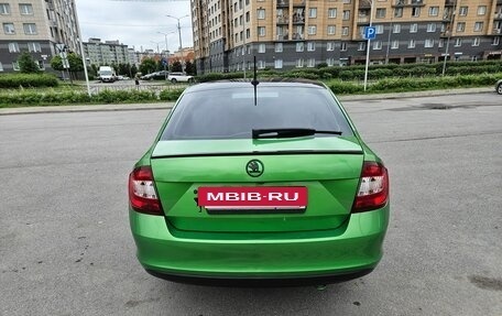 Skoda Rapid I, 2017 год, 900 000 рублей, 4 фотография