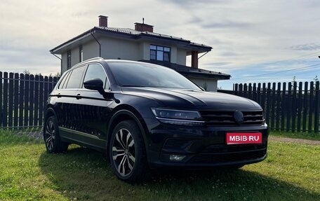 Volkswagen Tiguan II, 2017 год, 1 800 000 рублей, 1 фотография