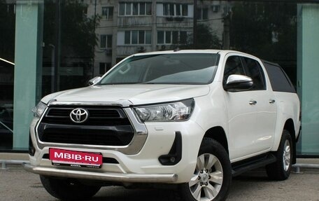 Toyota Hilux VIII, 2020 год, 4 370 000 рублей, 1 фотография