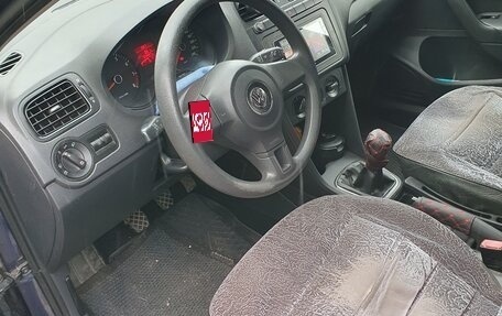 Volkswagen Polo VI (EU Market), 2013 год, 720 000 рублей, 4 фотография