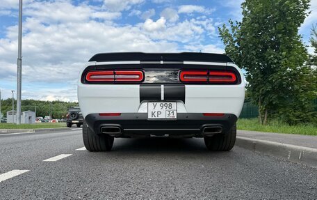 Dodge Challenger III рестайлинг 2, 2020 год, 5 500 000 рублей, 11 фотография