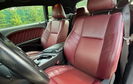 Dodge Challenger III рестайлинг 2, 2020 год, 5 500 000 рублей, 14 фотография