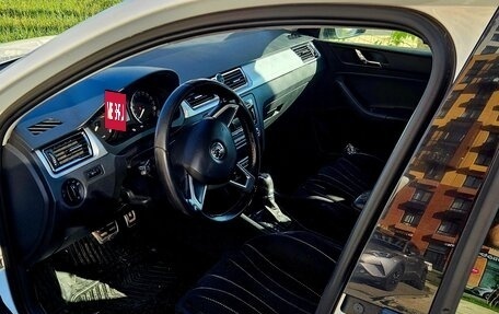 Skoda Rapid I, 2014 год, 750 000 рублей, 4 фотография