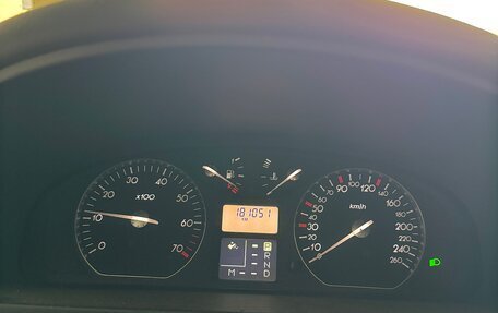 Renault Laguna II, 2004 год, 550 000 рублей, 17 фотография