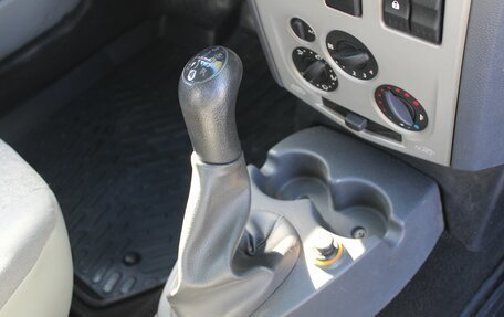 Renault Logan I, 2007 год, 77 000 рублей, 6 фотография