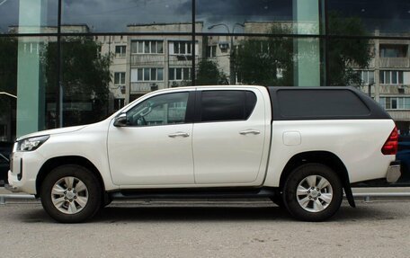 Toyota Hilux VIII, 2020 год, 4 370 000 рублей, 8 фотография