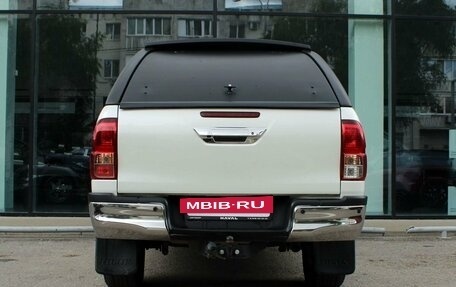 Toyota Hilux VIII, 2020 год, 4 370 000 рублей, 6 фотография