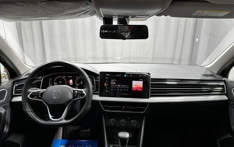 Volkswagen Tiguan II, 2022 год, 2 379 000 рублей, 9 фотография