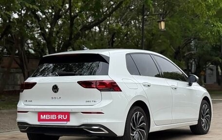 Volkswagen Golf VIII, 2024 год, 1 626 000 рублей, 7 фотография