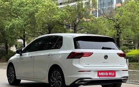 Volkswagen Golf VIII, 2024 год, 1 626 000 рублей, 5 фотография