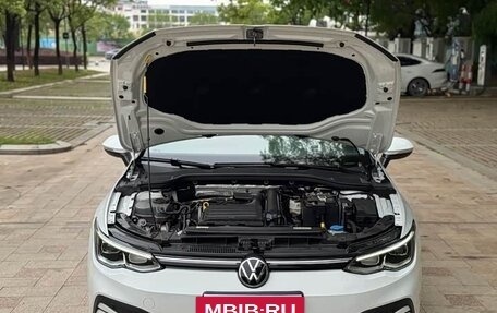 Volkswagen Golf VIII, 2024 год, 1 626 000 рублей, 22 фотография