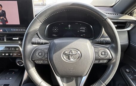 Toyota Harrier, 2025 год, 3 300 000 рублей, 25 фотография