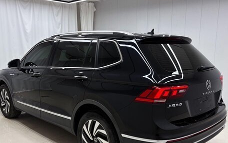 Volkswagen Tiguan II, 2022 год, 2 606 000 рублей, 6 фотография