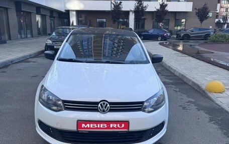 Volkswagen Polo VI (EU Market), 2014 год, 870 000 рублей, 1 фотография