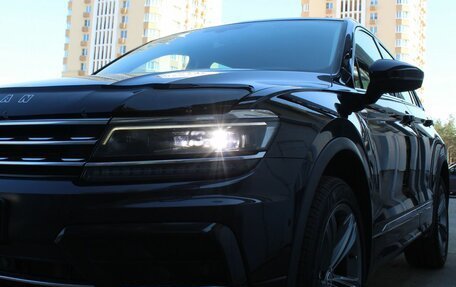 Volkswagen Tiguan II, 2018 год, 2 599 000 рублей, 29 фотография