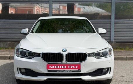 BMW 3 серия, 2013 год, 1 325 000 рублей, 4 фотография