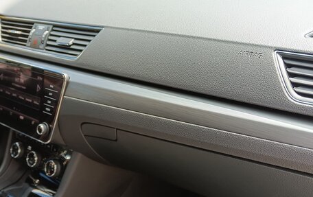 Skoda Superb III рестайлинг, 2019 год, 2 800 000 рублей, 18 фотография