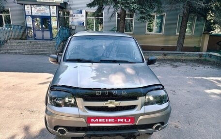 Chevrolet Niva I рестайлинг, 2013 год, 440 000 рублей, 7 фотография