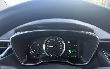 Toyota Corolla, 2019 год, 2 200 000 рублей, 8 фотография
