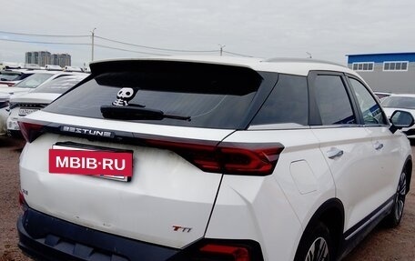 FAW Bestune T77, 2023 год, 1 457 000 рублей, 3 фотография
